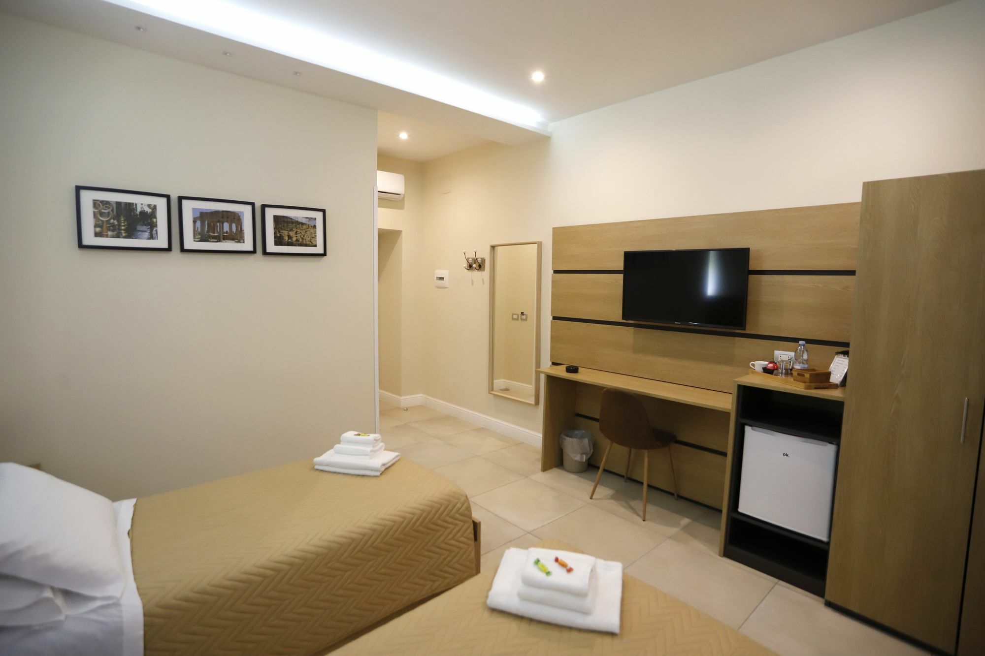 Victoria Hotel B&B 那不勒斯 外观 照片